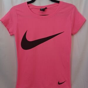 Nike Women's Pink T-Shirt